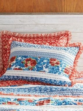 The Pioneer Woman Heritage Quilted Floral Sham 2pc. King Size Set • NWOT